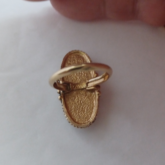 AVON vintage adjustable strap Ring goldtone brown oval stone shimmering sands - Picture 2 of 4